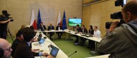Kolejny nabór wniosków w programie „Mój Prąd” - konferencja prasowa ministra klimatu Michała Kurtyki i prezesa NFOŚiGW Piotra Woźnego