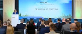 Minister Paulina Hennig-Kloska przemawia podczas Forum Czystego Powietrza.