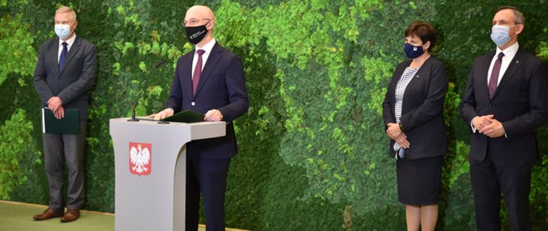 Minister klimatu i środowiska Michał Kurtyka 
