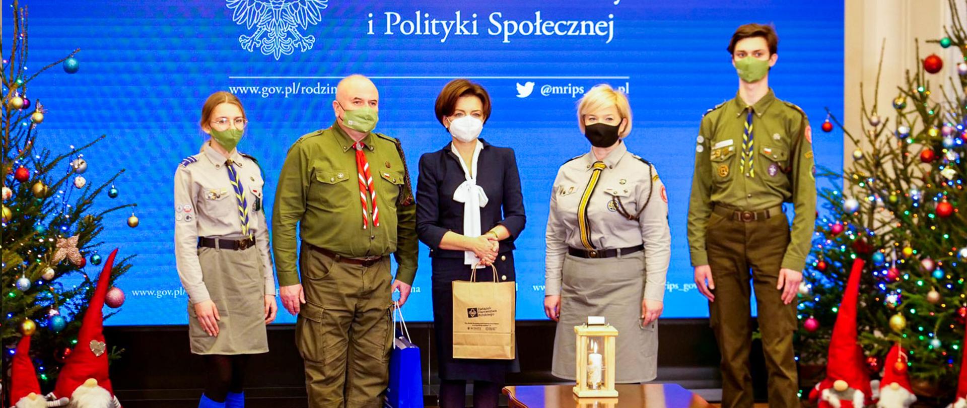 Światło betlejemskie płonie w Ministerstwie Rodziny