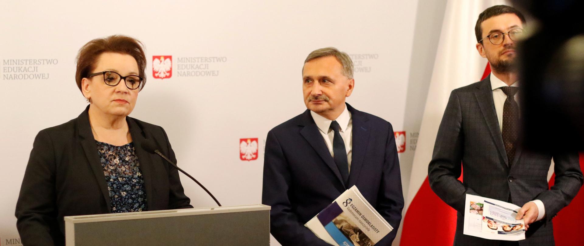 Konferencja prasowa Minister Edukacji Narodowej Anny Zalewskiej dotycząca rekrutacji do szkół ponadpodstawowych i ponadgimnazjalnych na rok szkolny 2019/2020 oraz organizacji egzaminów: ósmoklasisty i gimnazjalnego.