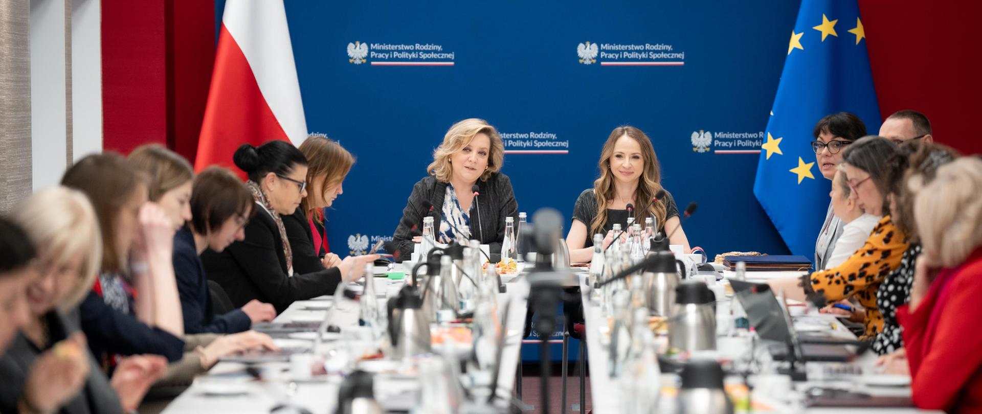 Drugie posiedzenie Rady ds. kobiet na rynku pracy. Nowe powołania i dyskusja o luce płacowej
