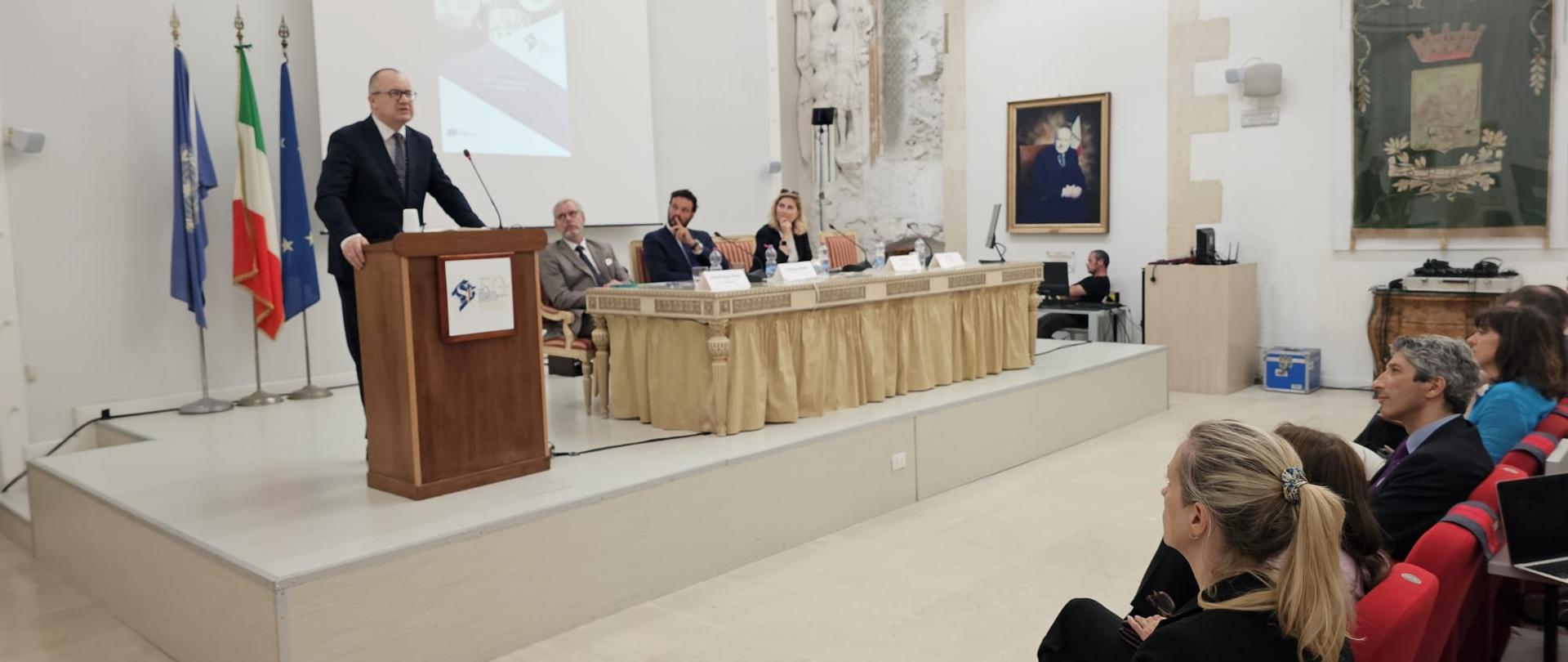 Minister Adam Bodnar na 4. edycji Europejskiego Forum Sędziów w Syrakuzach
