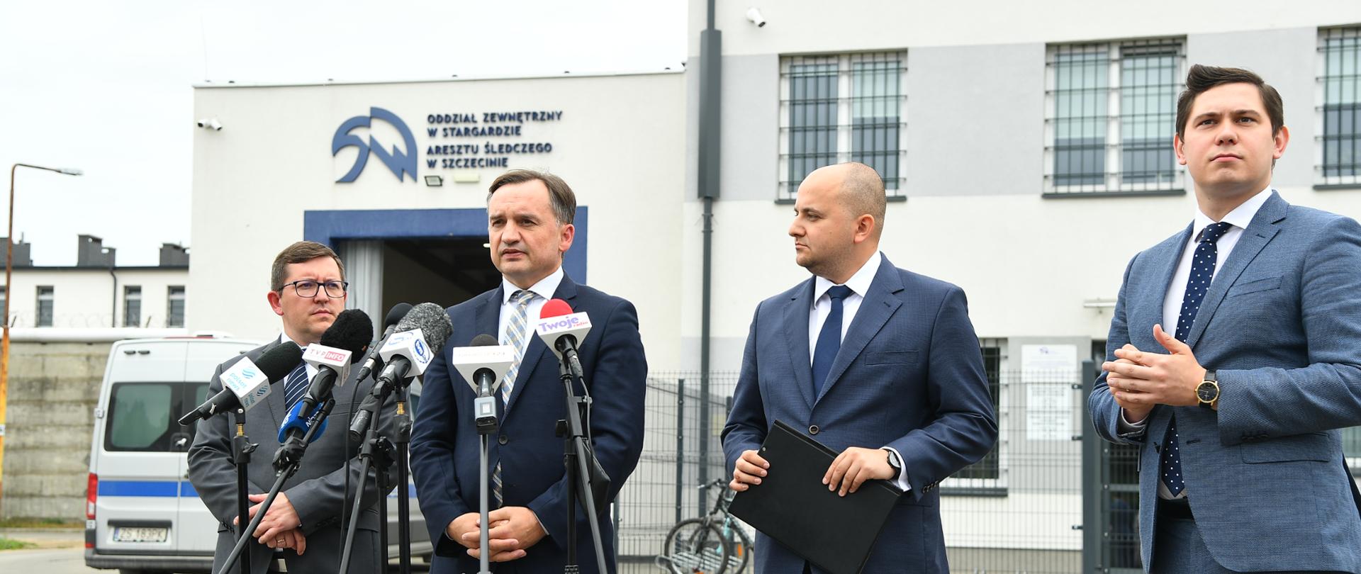 Minister Sprawiedliwości odwiedził Zakład Karny w Stargardzie 