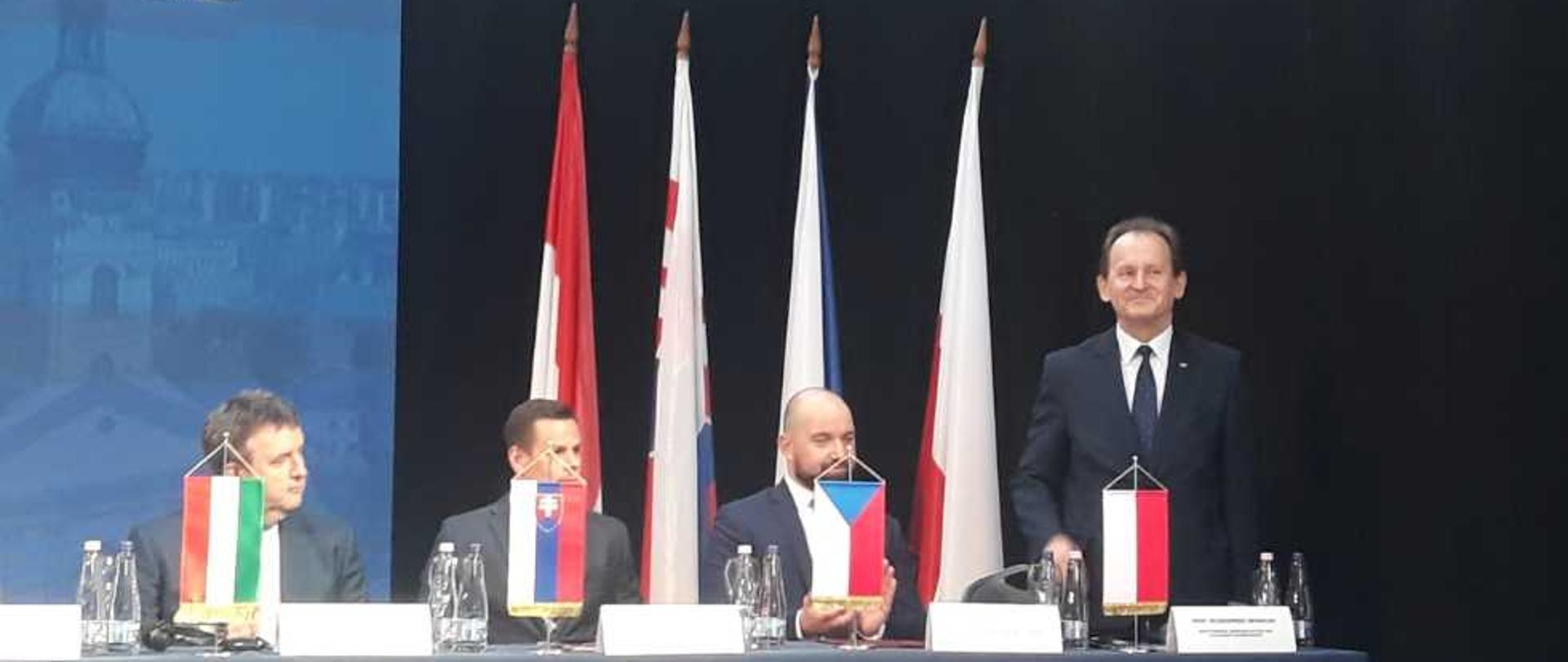 Spotkanie na Węgrzech ministrów właściwych do spraw szkolnictwa wyższego