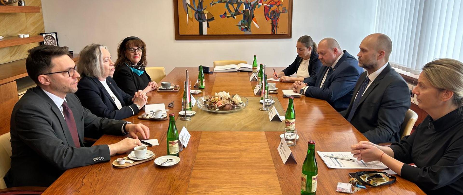 Spotkanie Chargé d'Affaires i Konsul Generalnej z władzami Kraju Morawsko-Śląskiego