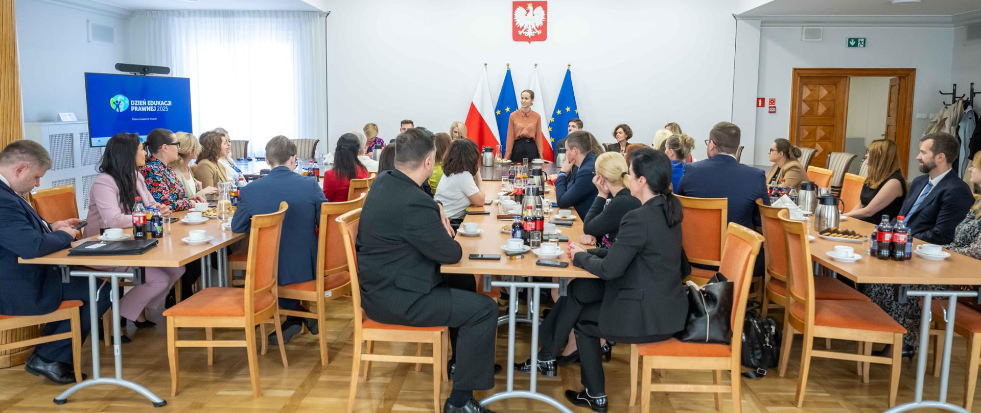 Podsumowanie Dnia Edukacji Prawnej 2025. Szeroki zasięg działań edukacyjnych w całej Polsce