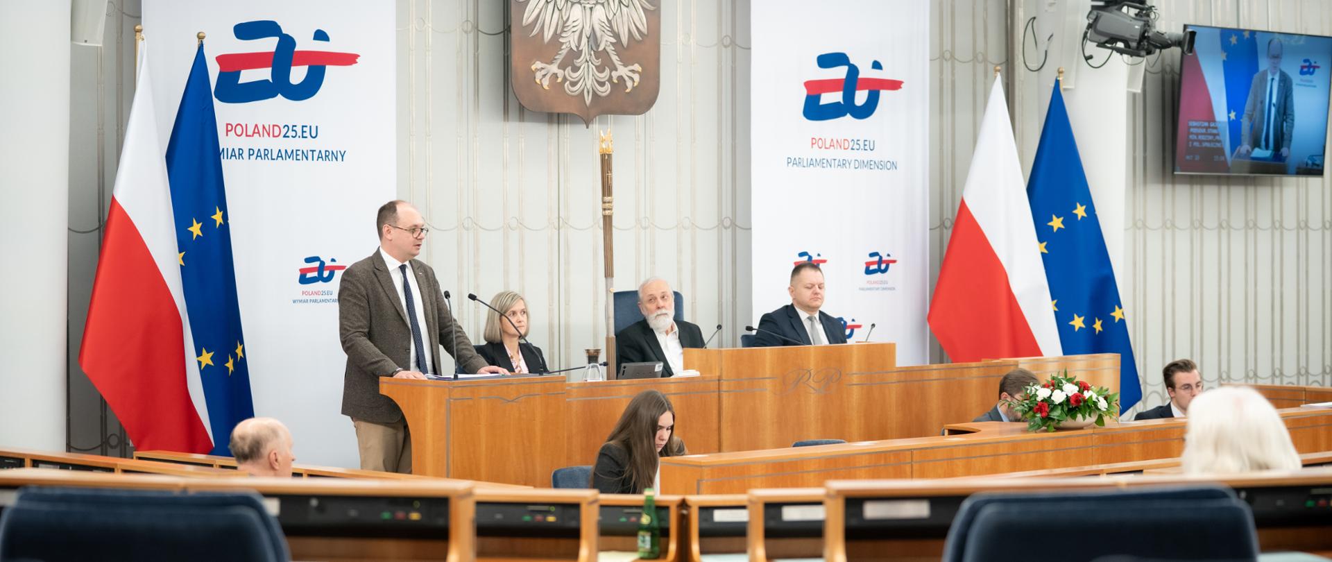 Senat za podniesieniem zasiłku pogrzebowego