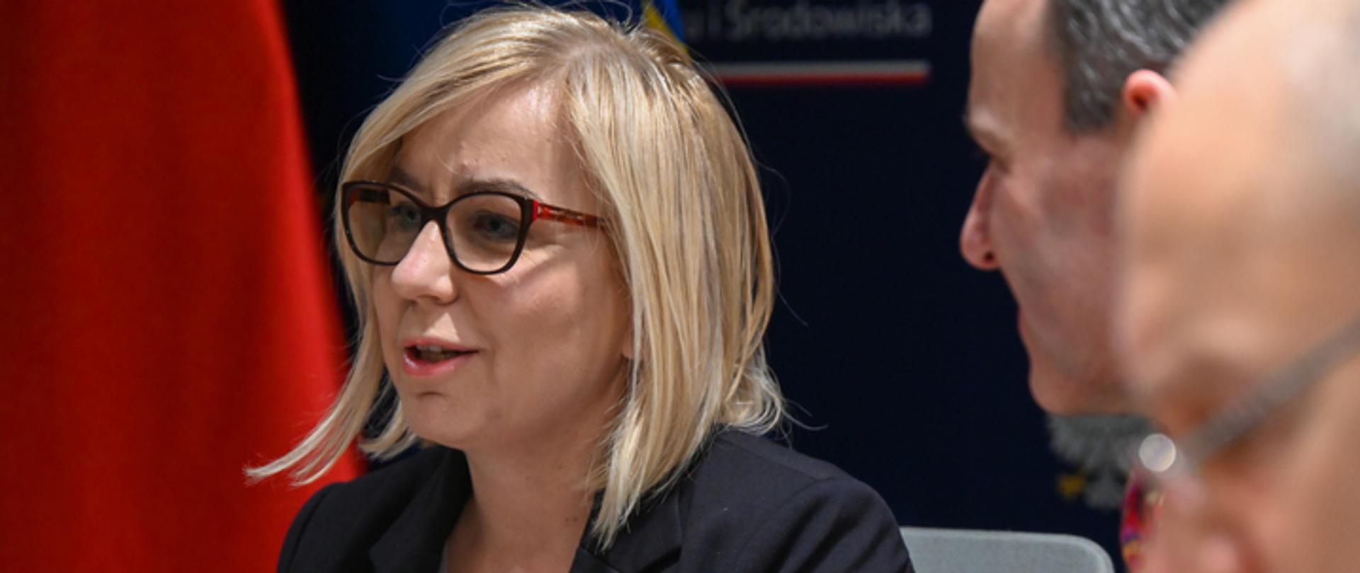 Minister Paulina Hennig-Kloska na spotkaniu z ambasadorem Danii w Polsce Ole Toft