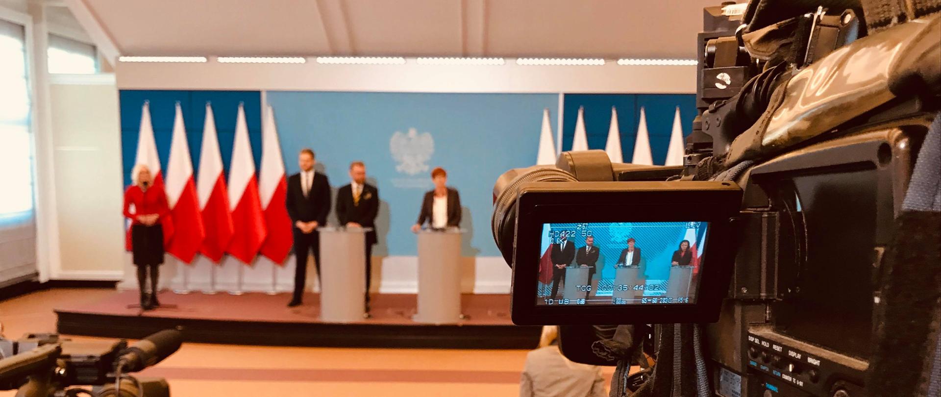 Konferencja dot. e-zwolnień w Kancelarii Premiera z udziałem minister Elżbiety Rafalskiej. 