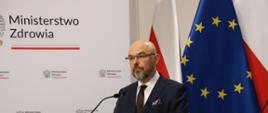 Prezes NFZ Filip Nowak