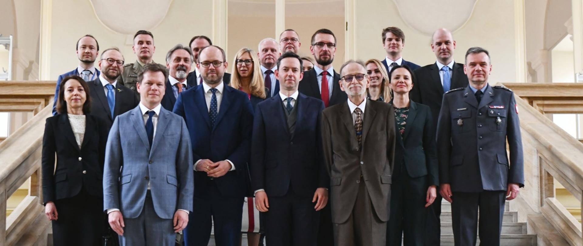 konsultacje MSZ MON