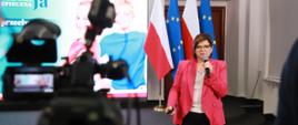 min. Izabela Leszczyna