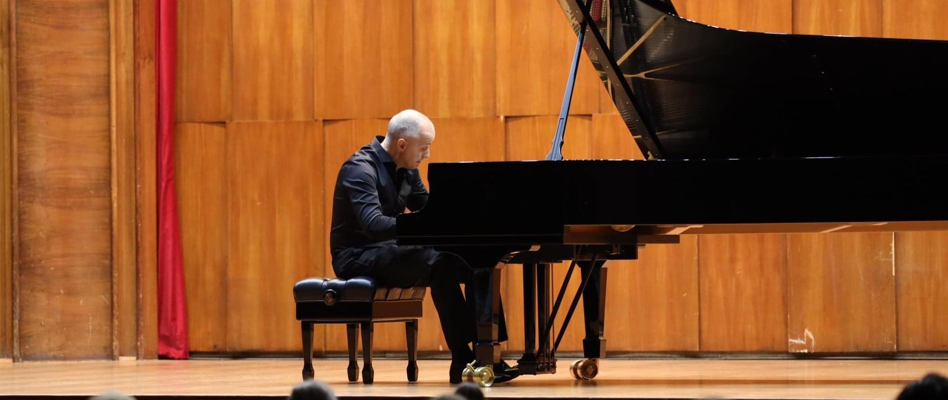 W dniach 15-16 października odbyła się IX edycja międzynarodowego projektu muzycznego pt. Belgrade Chopin Fest, poświęconego promocji twórczości Fryderyka Chopina. Tegoroczny festiwal był najważniejszym elementem serbskich obchodów 210. rocznicy urodzin polskiego kompozytora. 