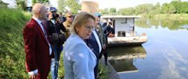 minister Anna Moskwa z przedstawicielami służb