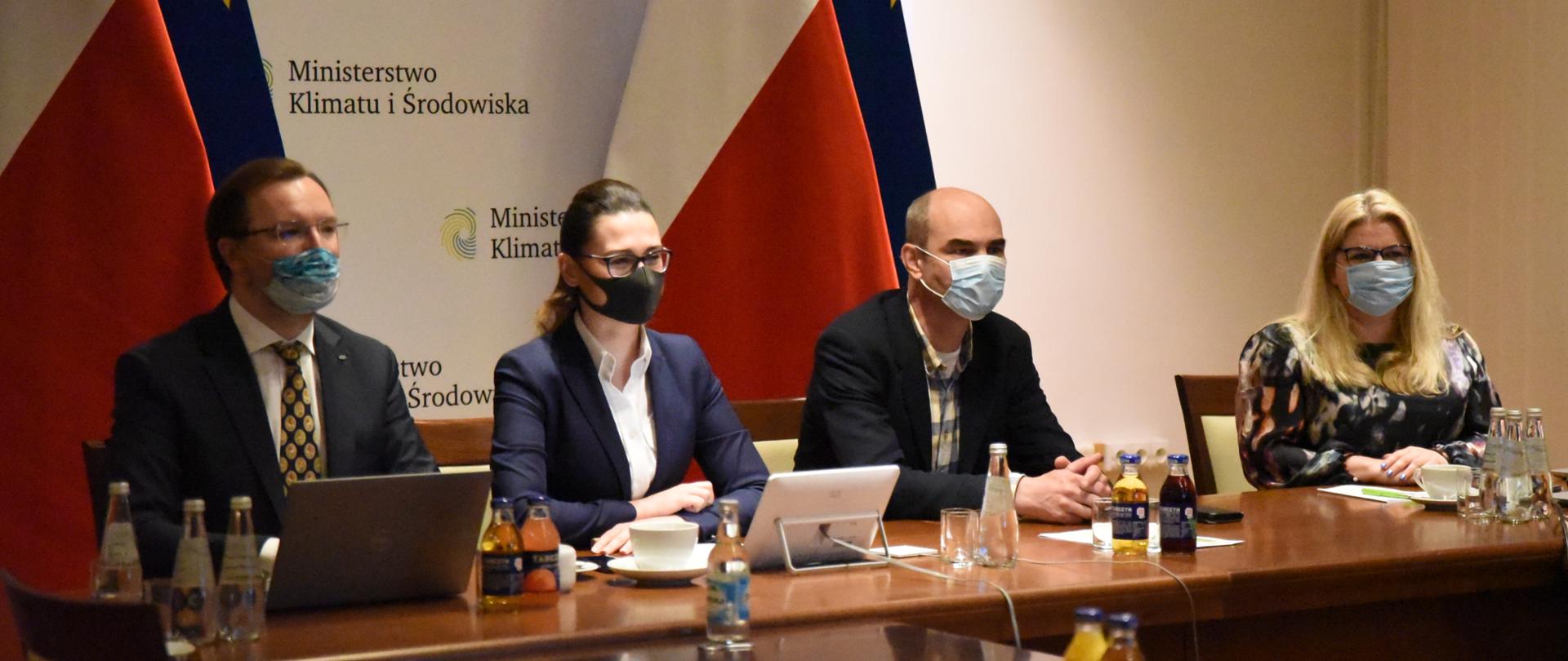Wiceminister klimatu i środowiska Małgorzata Golińska na Posiedzeniu Kapituły Polskiego Rejestru Czystszej Produkcji i Odpowiedzialnej Przedsiębiorczości