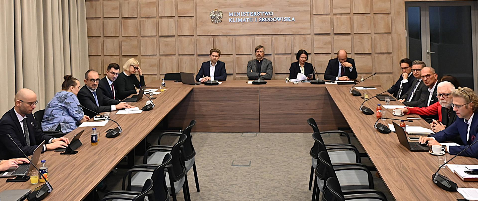 Inauguracyjne posiedzenie Komitetu Koordynacyjnego do spraw Programu “Czyste Powietrze”