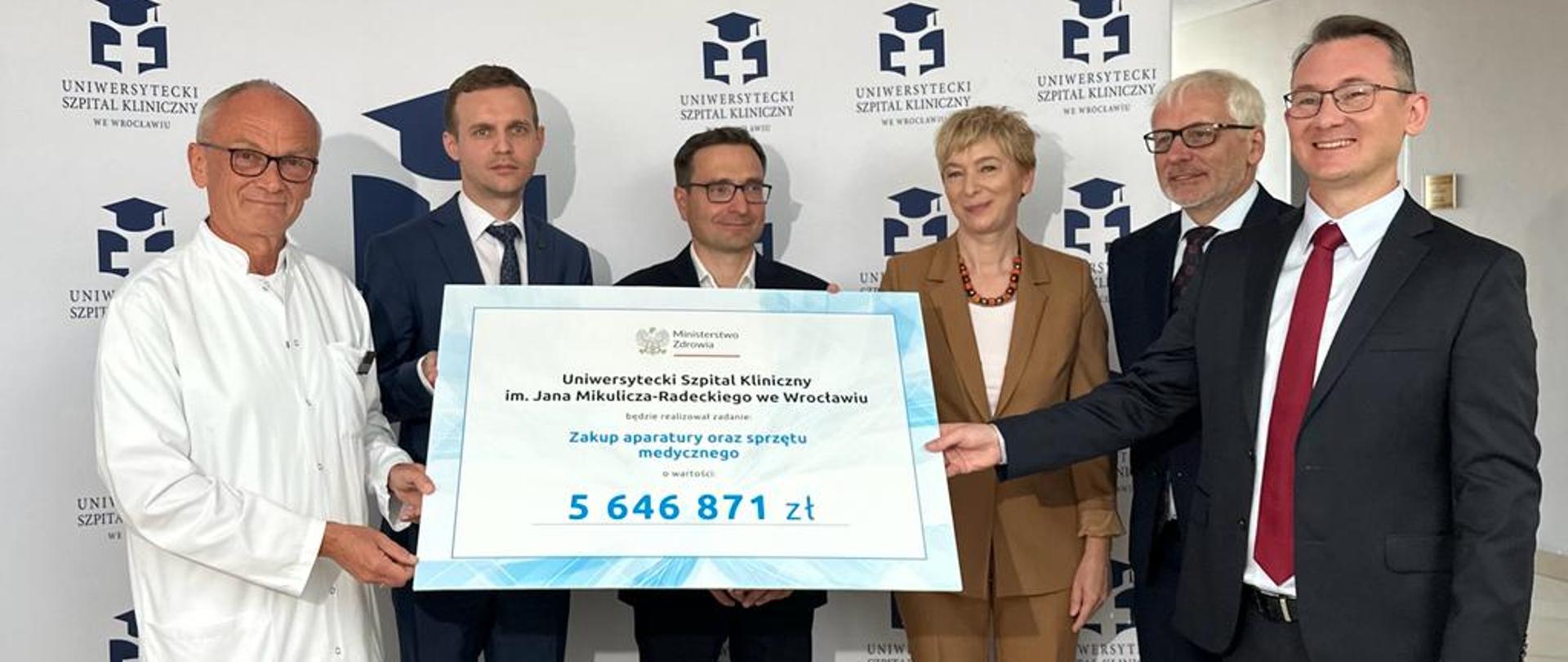 Wiceminister Marcin Martyniak w Uniwersyteckim Szpitalu Klinicznym im. Jana Mikulicza-Radeckiego we Wrocławiu