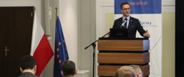 Wiceminister Waldemar Buda podczas spotkania w ramach Platformy PPP.
